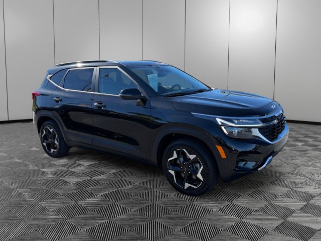 Used 2025 Kia Seltos S AWD/4WD image 7