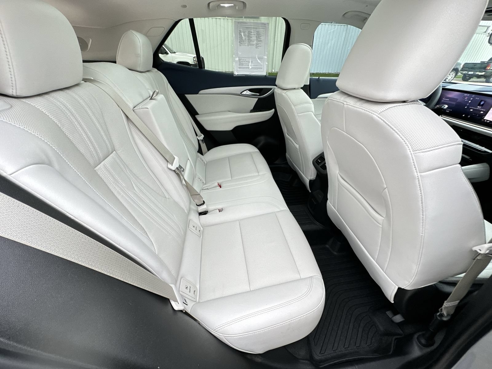 Certified 2025 Buick Envision Avenir AWD/4WD image 27