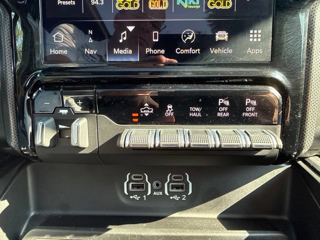 Used 2023 RAM 1500 Limited w/ Body Color Bumper Group AWD/4WD image 28