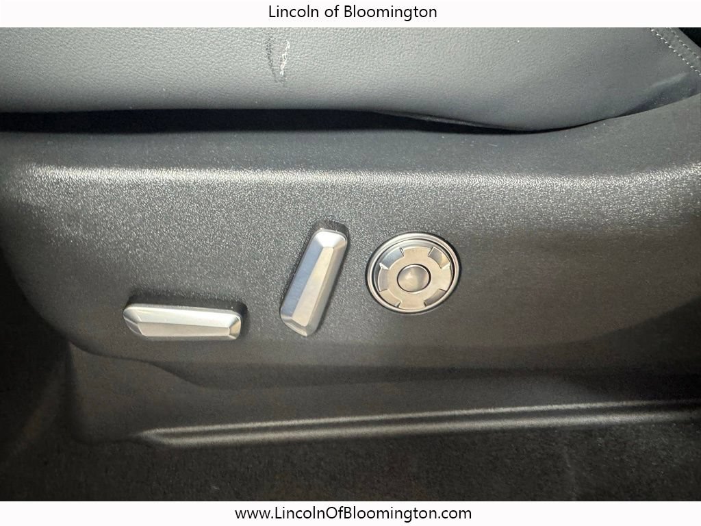 New 2026 Lincoln Navigator L Reserve AWD/4WD image 45