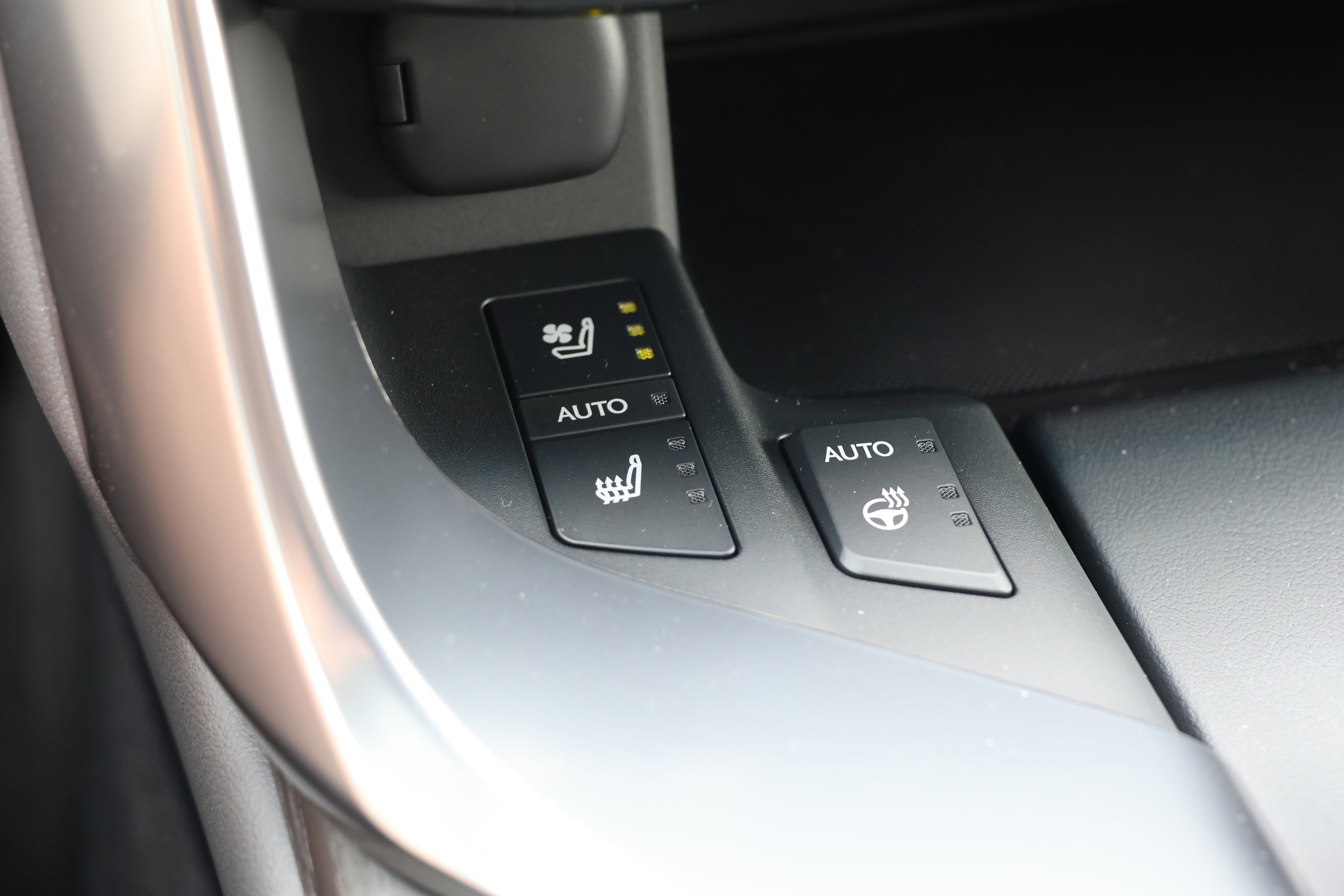 New 2025 Lexus LX 700h Overtrail image 27