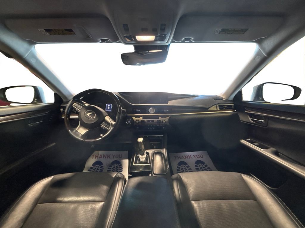 Used 2018 Lexus ES 350 w/ Navigation System Package FWD image 21