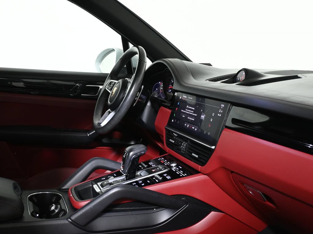 Used 2023 Porsche Cayenne AWD/4WD image 9