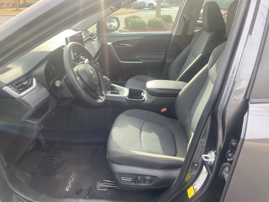 Used 2023 Toyota RAV4 XLE image 14