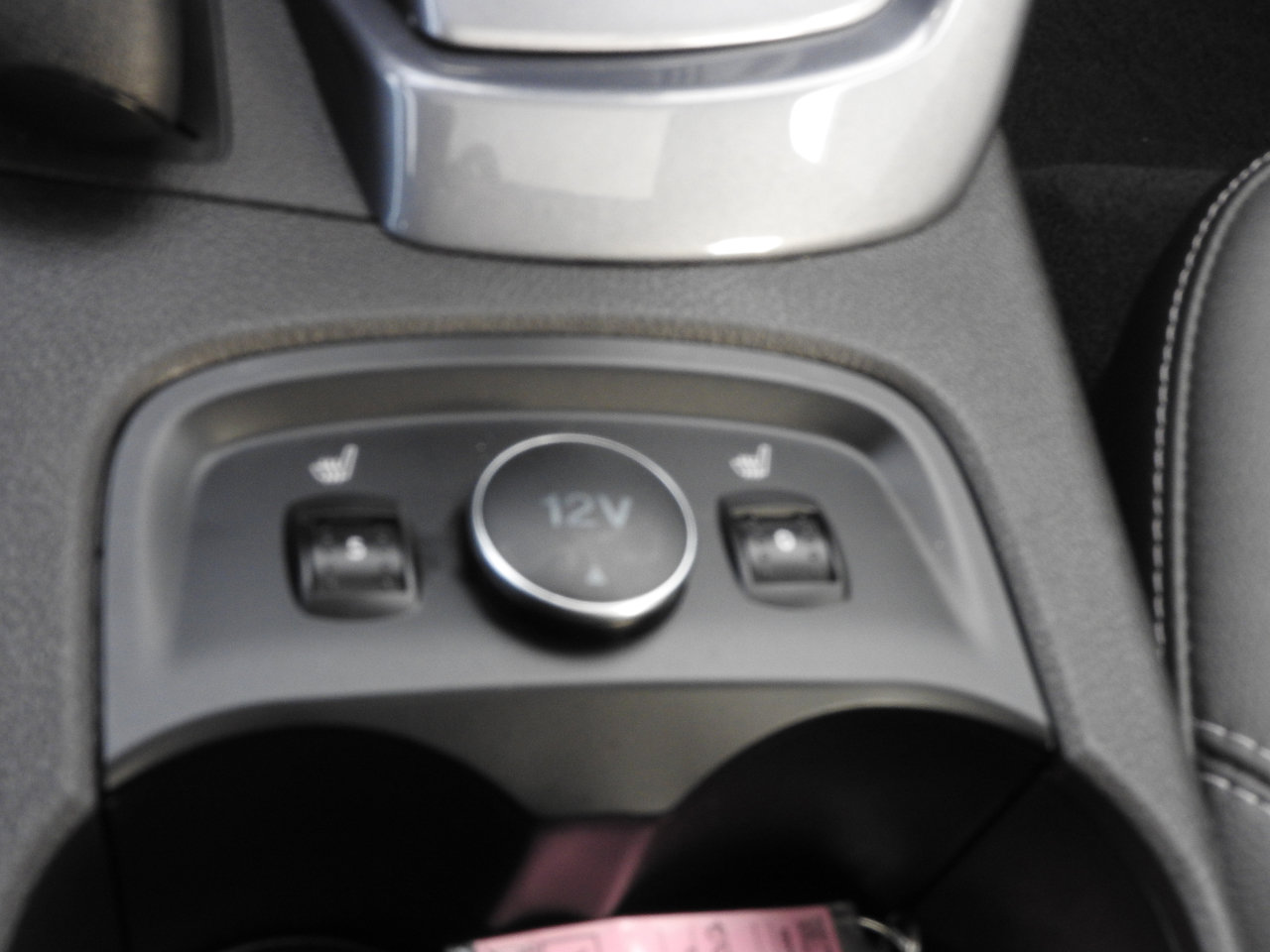 Used 2014 Ford Focus Titanium image 13