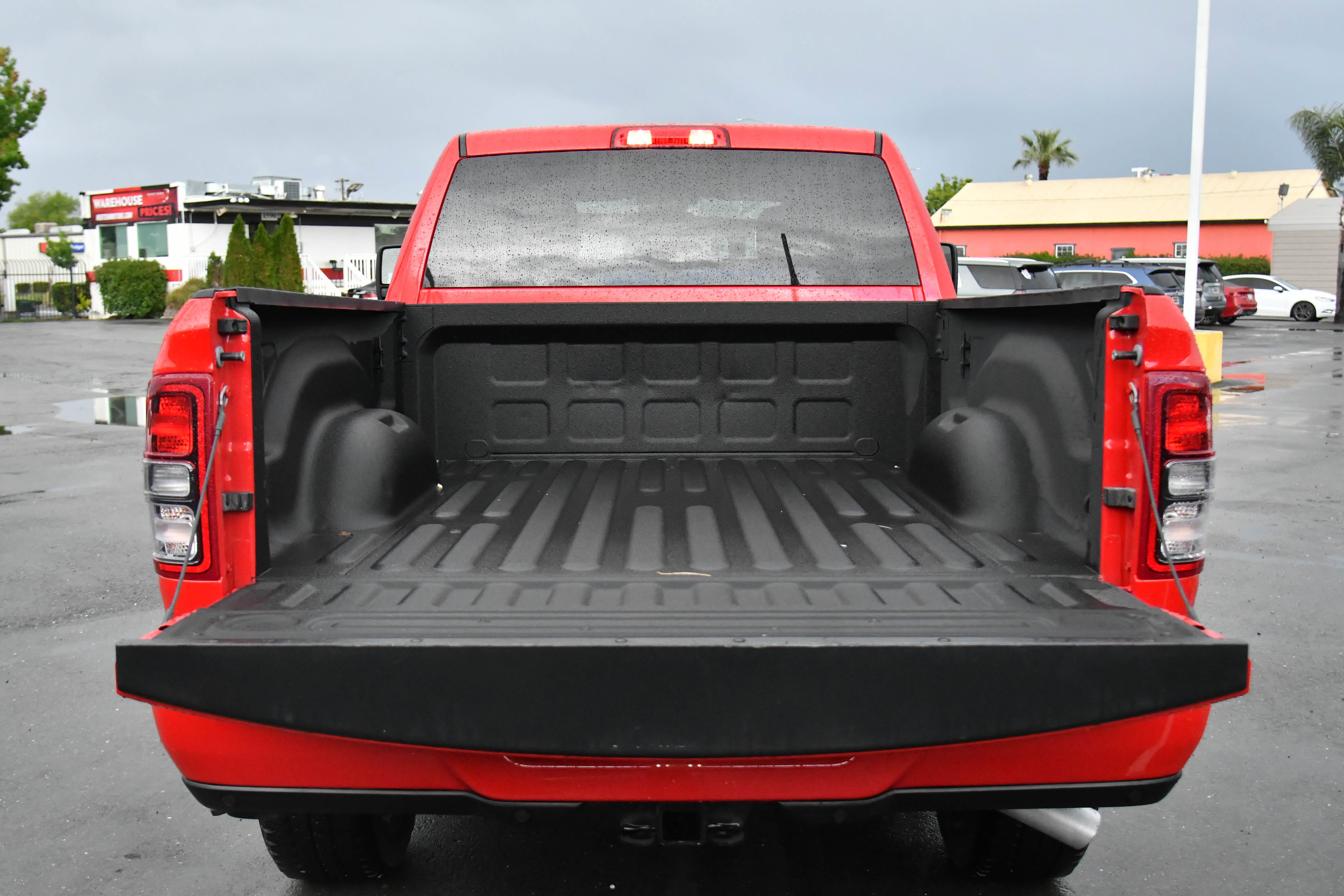 Used 2024 RAM 2500 Big Horn w/ Night Edition AWD/4WD image 45