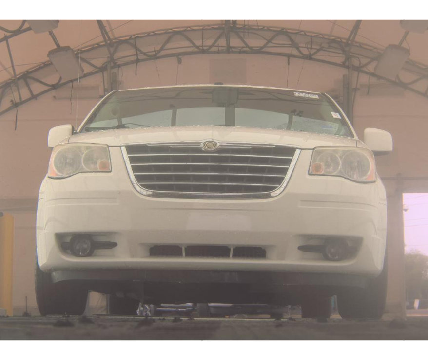 Used 2009 Chrysler Town & Country Touring image 3