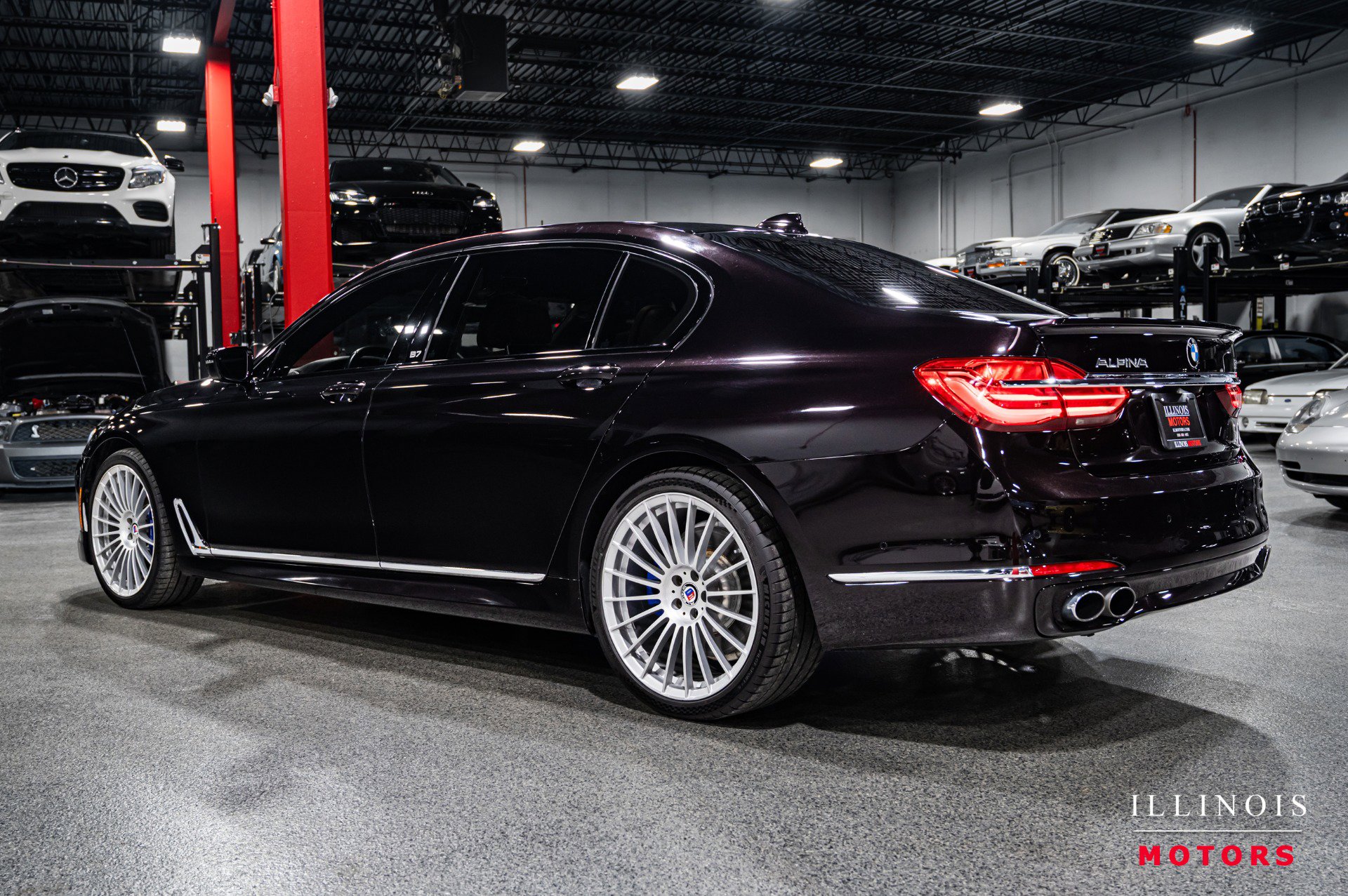 Used 2018 BMW ALPINA B7 xDrive image 3