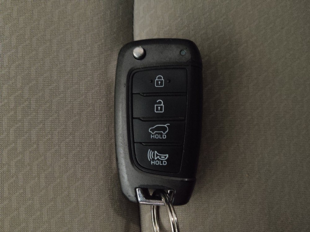 Used 2018 Hyundai Elantra GT FWD image 32