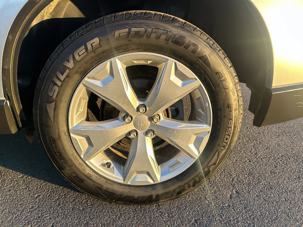 Used 2014 Subaru Forester 2.5i Premium w/ Popular Package #2 AWD/4WD image 32