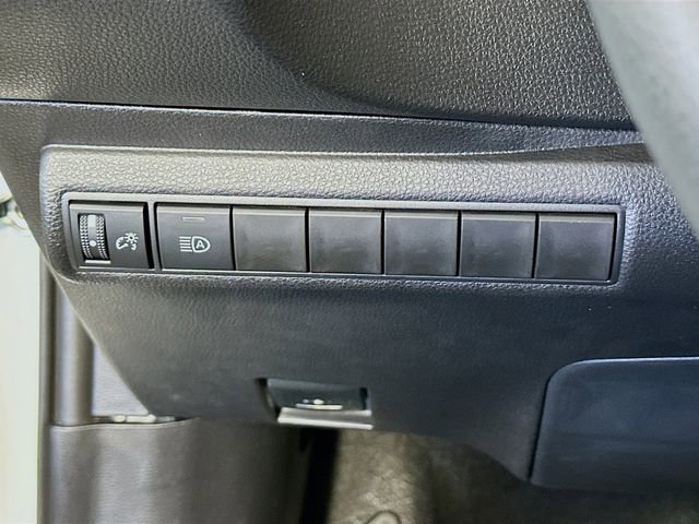 Certified 2025 Toyota Corolla LE image 11