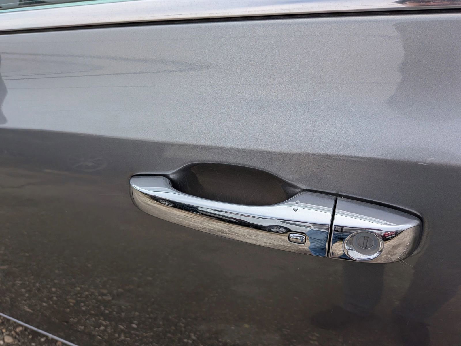 Used 2012 Chrysler 300 Limited RWD image 12