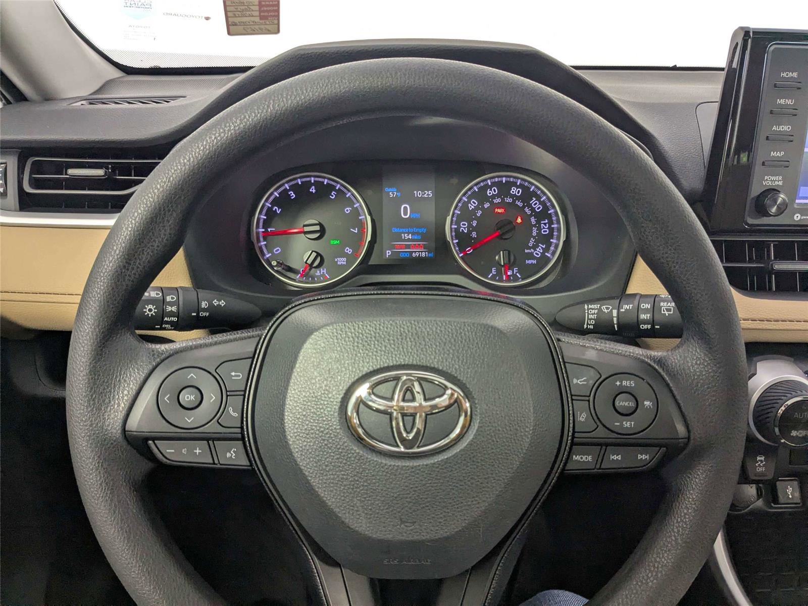 Used 2021 Toyota RAV4 XLE w/ Convenience Package image 17