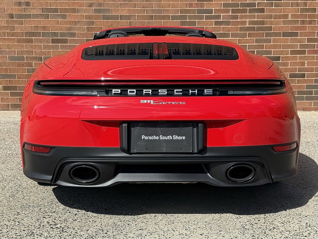 Certified 2025 Porsche 911 Carrera image 6