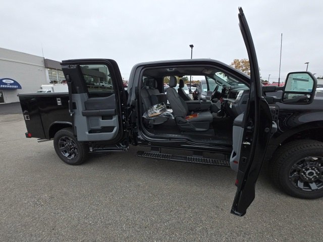 New 2026 Ford F350 XL w/ STX Appearance Package image 29