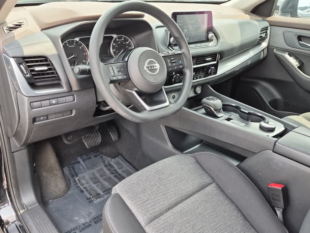 Used 2021 Nissan Rogue SV AWD/4WD image 11