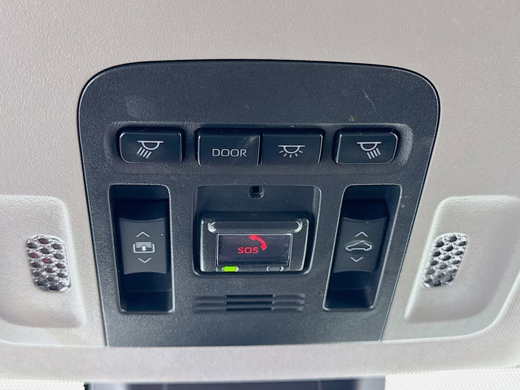 Used 2022 Toyota Camry XSE AWD/4WD image 14