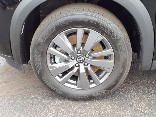 Used 2025 Nissan Pathfinder SV AWD/4WD image 22