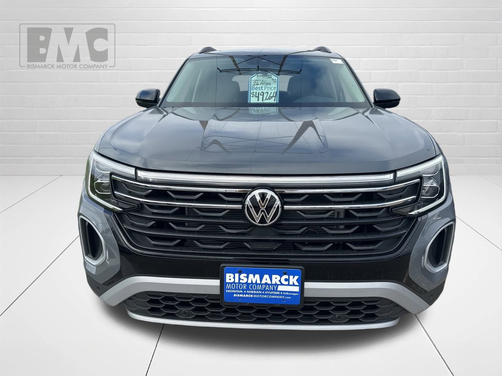 New 2026 Volkswagen Atlas Peak Edition image 2