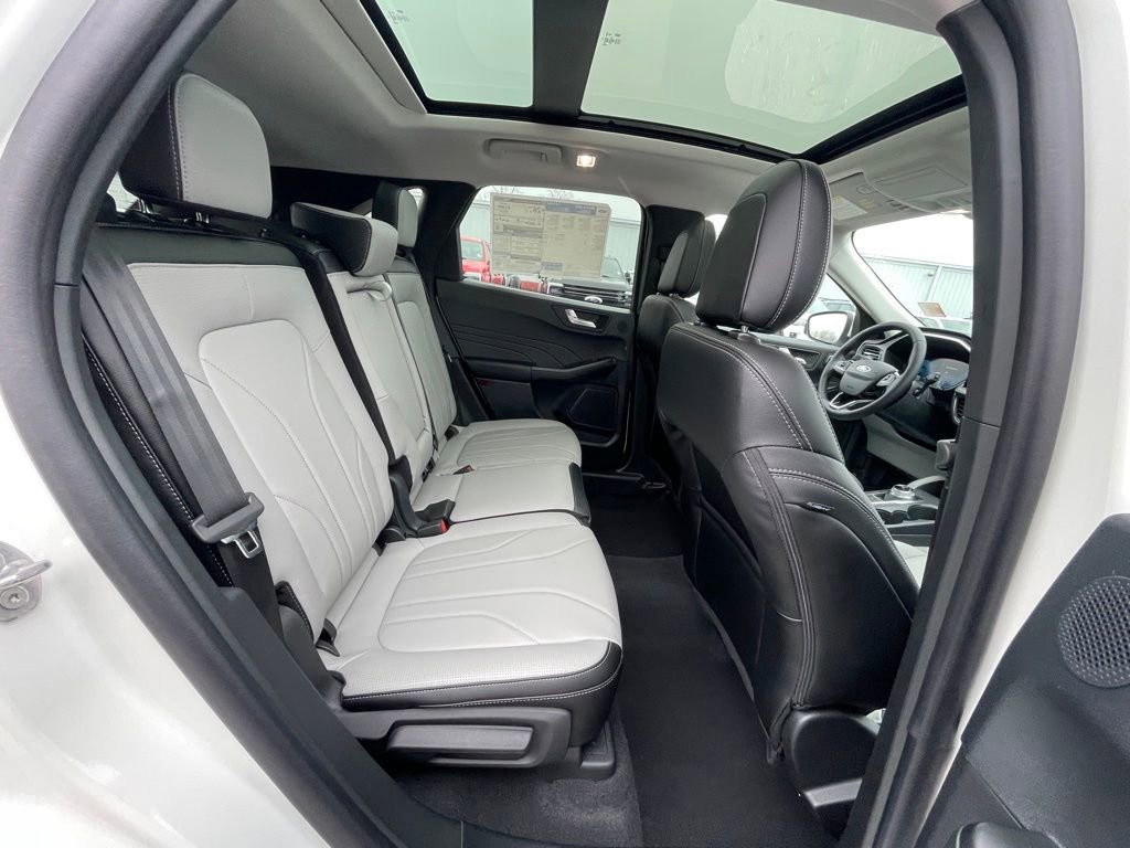 New 2026 Ford Escape Platinum w/ Premium Technology Package image 25