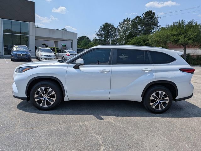 Used 2023 Toyota Highlander XLE image 7