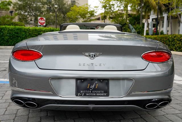 Used 2021 Bentley Continental GT Mulliner image 25