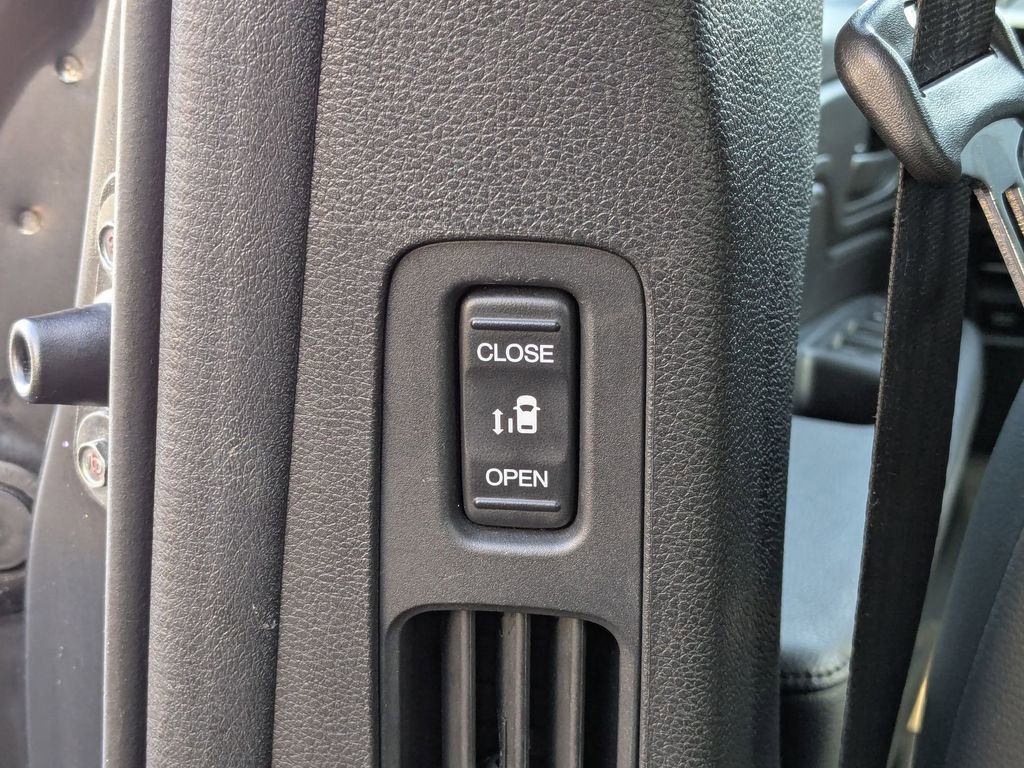 Used 2024 Honda Odyssey Sport image 26