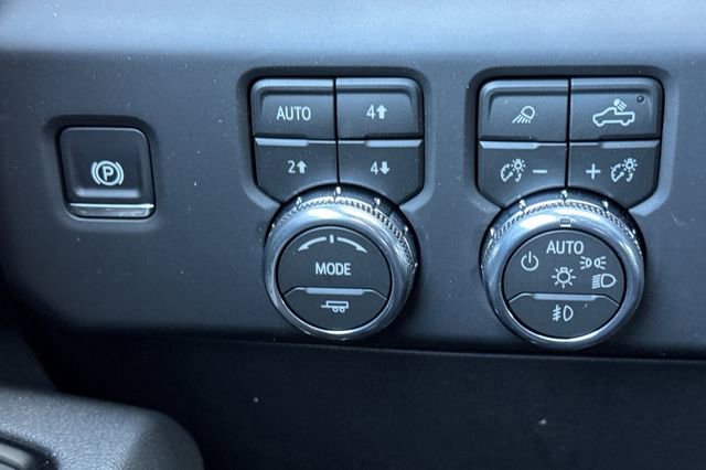 New 2026 GMC Sierra 1500 AT4 w/ AT4 Premium Package image 31