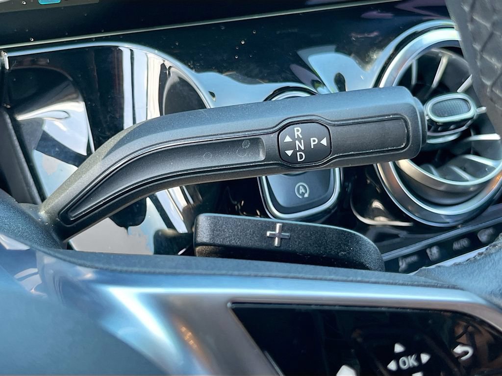 Used 2025 Mercedes-Benz GLA 250 image 16