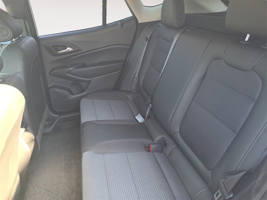 Used 2024 Chevrolet Trax LT image 13