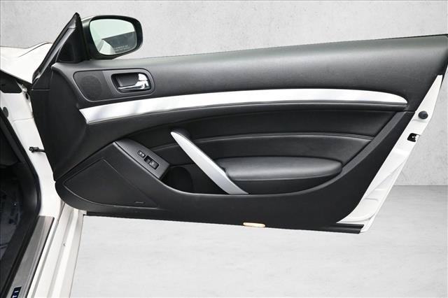 Used 2014 INFINITI Q60 AWD Coupe w/ Premium Package image 29