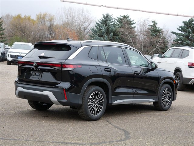 New 2026 Volkswagen Tiguan S image 2