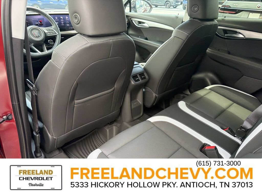 Used 2024 Buick Envision Sport Touring AWD/4WD image 17