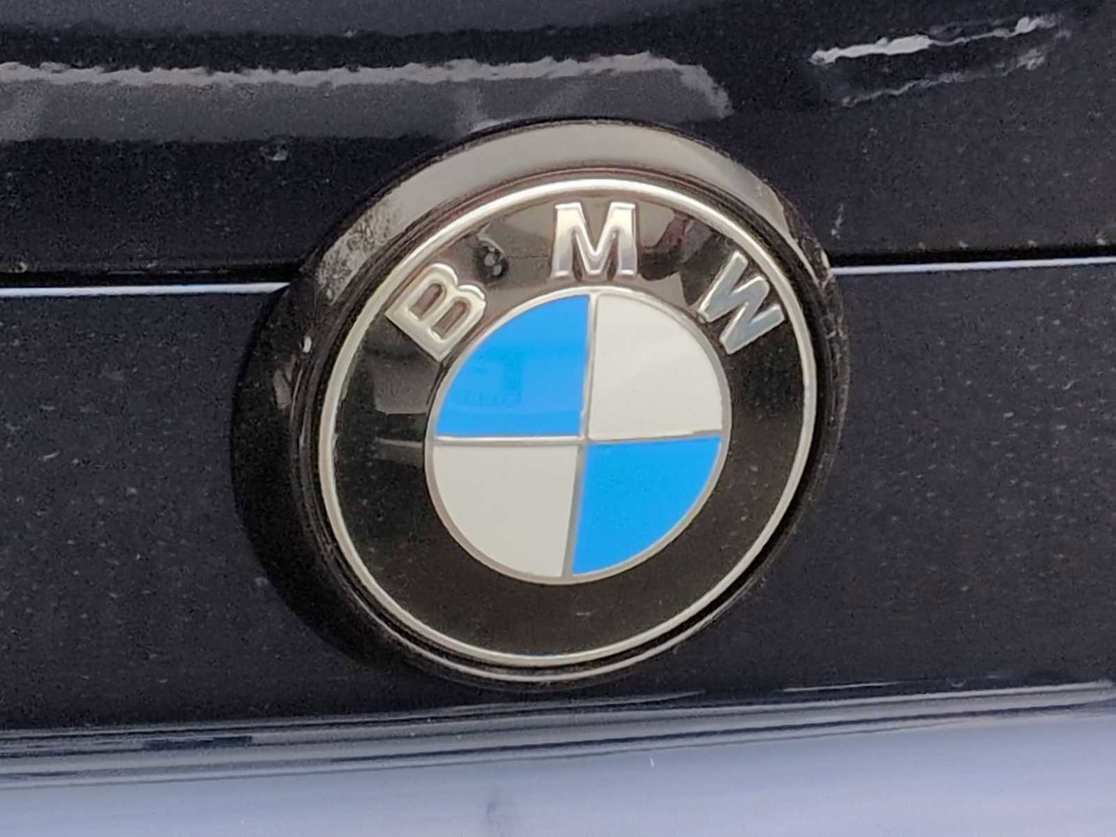 New 2026 BMW X6 xDrive40i w/ Climate Comfort Package image 12