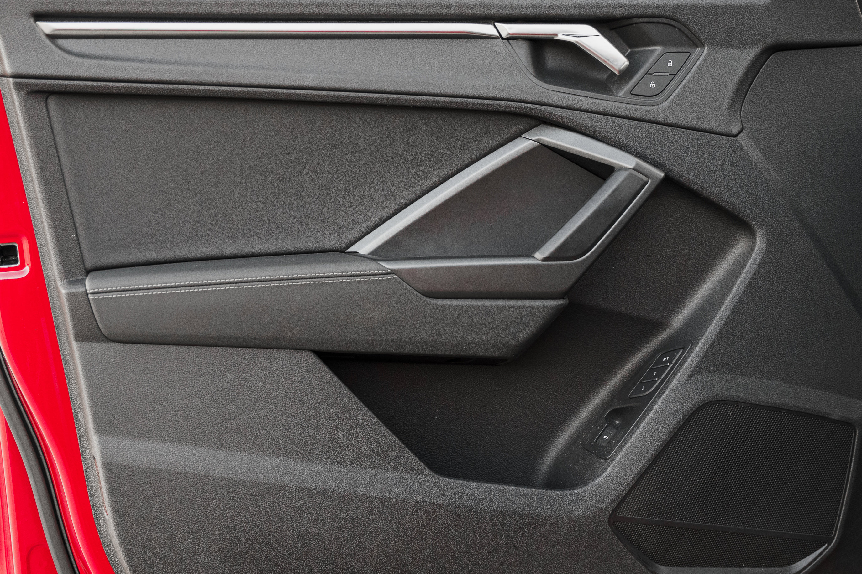 Used 2022 Audi Q3 2.0T Premium w/ Black Optic Sport Package image 21