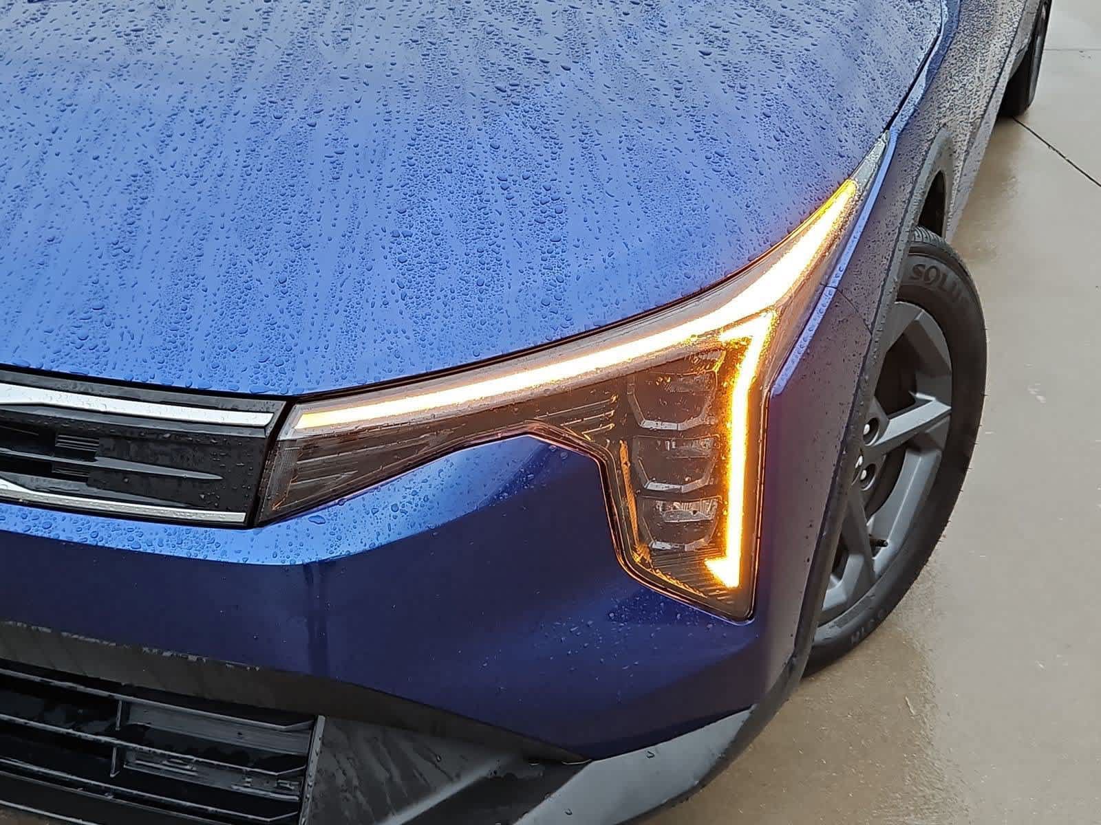 Certified 2025 Kia K4 FWD image 10