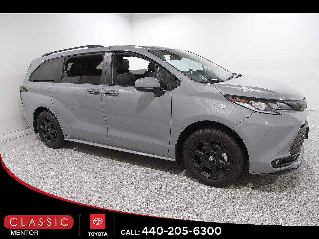 Certified 2026 Toyota Sienna XLE Woodland Edition AWD/4WD image 1