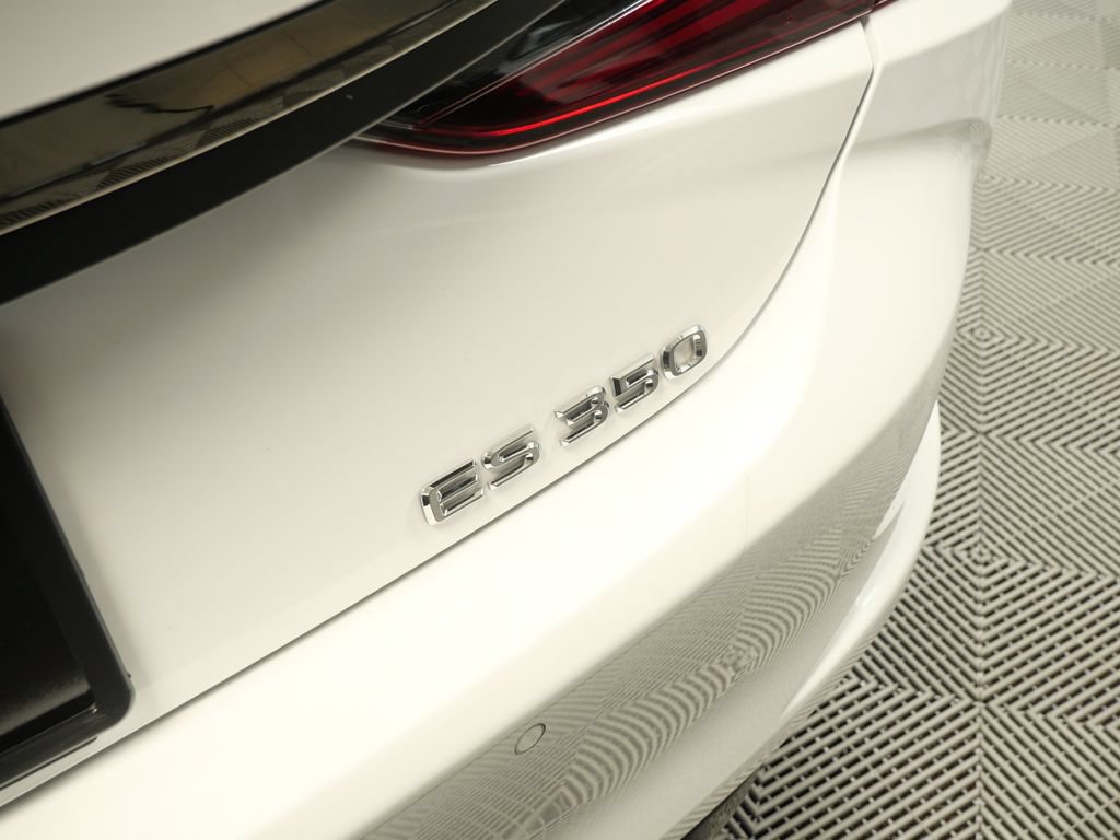 Certified 2023 Lexus ES 350 F Sport w/ Accessory Package (Z2) FWD image 9