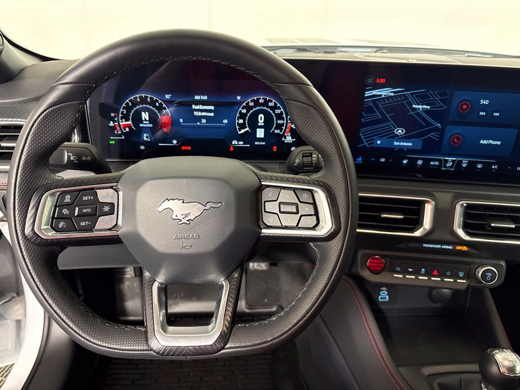 Used 2025 Ford Mustang GT Premium RWD image 17