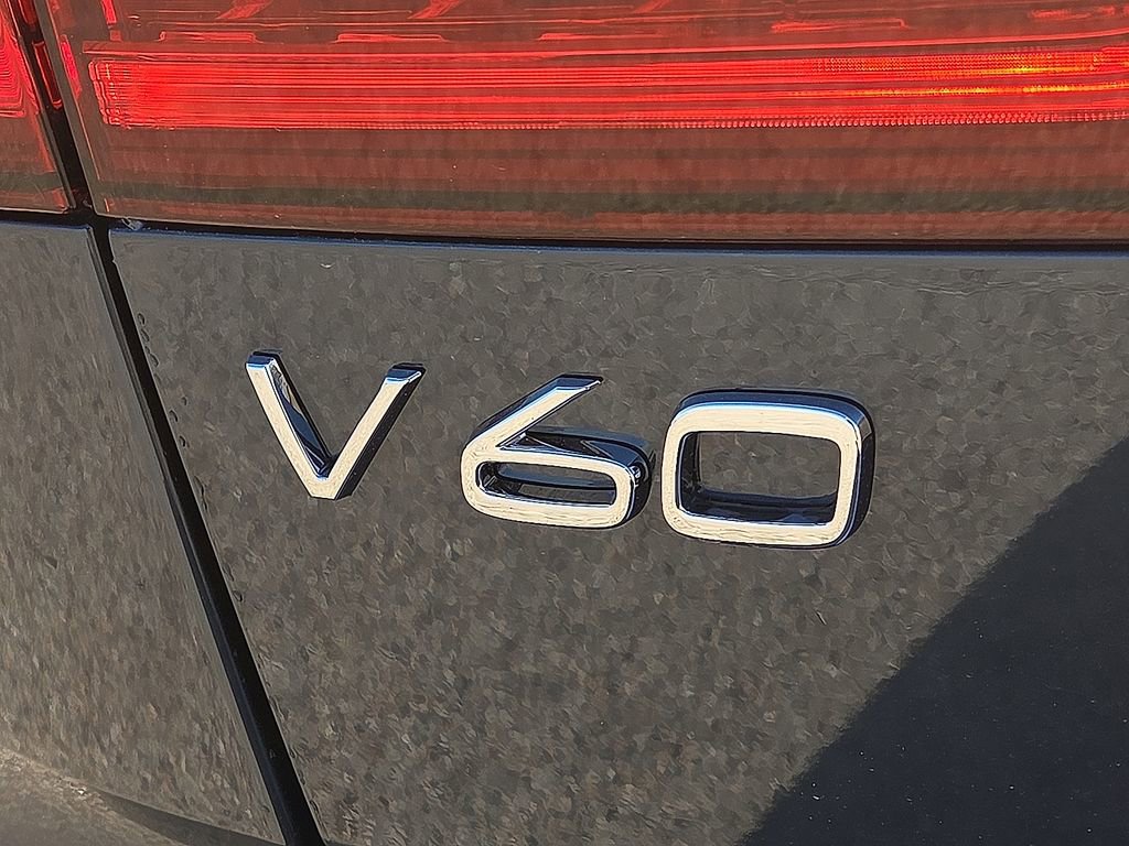 New 2026 Volvo V60 B5 Cross Country Plus w/ Protection Package Premier image 17