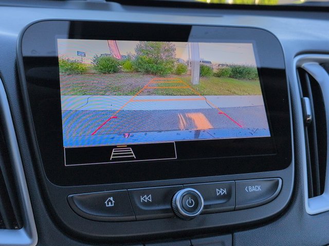 Used 2025 Chevrolet Malibu LT FWD image 19