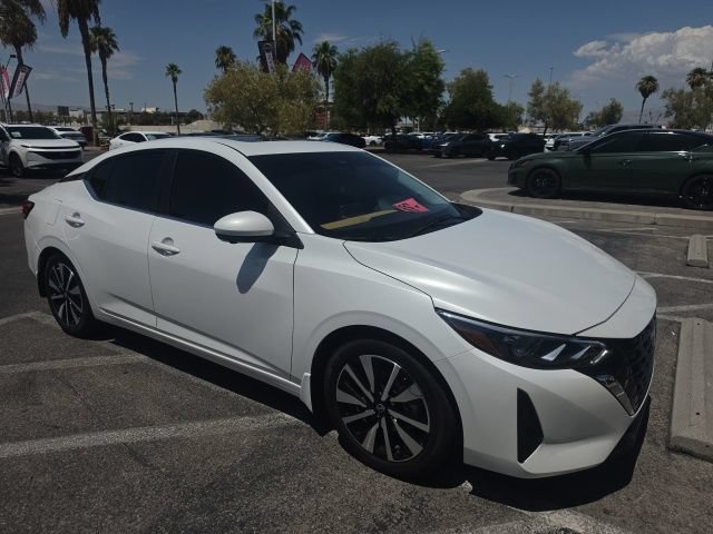 Certified 2024 Nissan Sentra SV w/ SV Premium Package FWD image 4