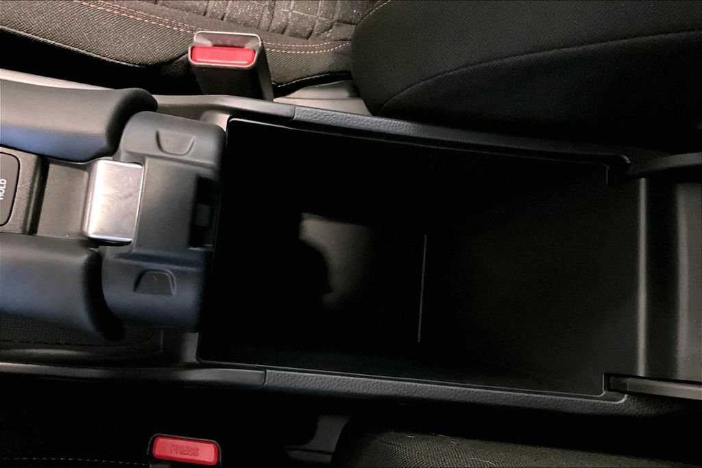 Used 2025 Honda HR-V Sport image 12