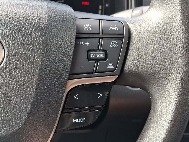Used 2025 Toyota Camry LE FWD image 21