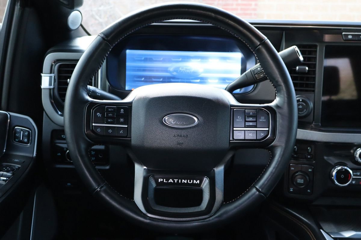 Used 2024 Ford F250 Platinum image 18