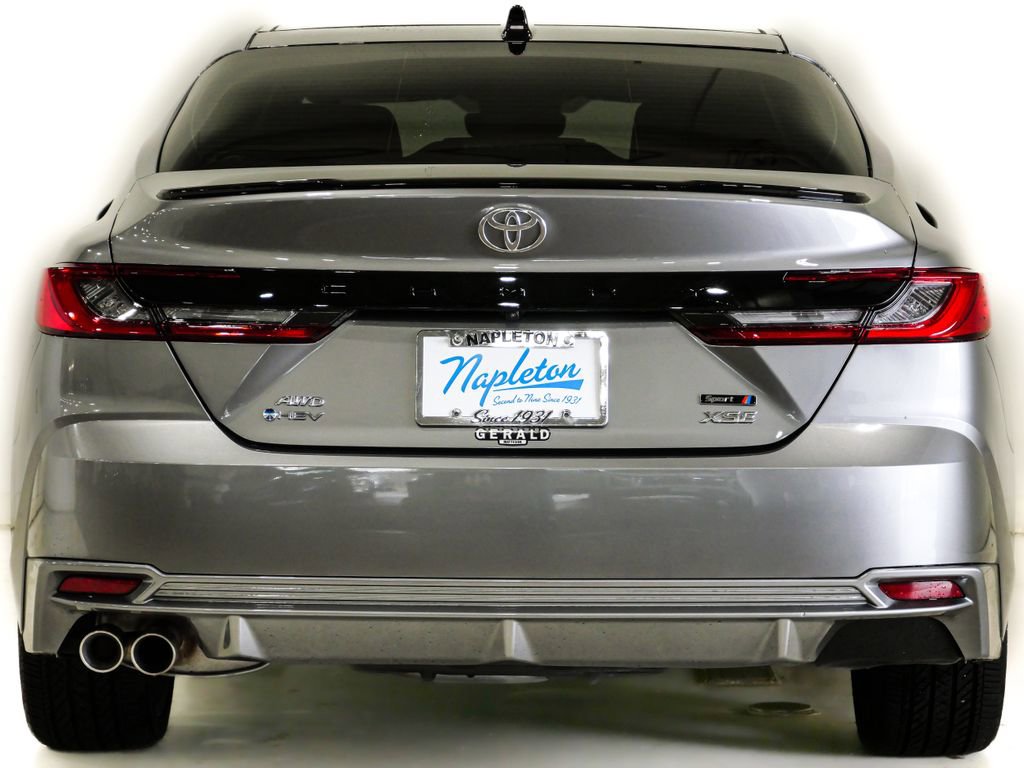 Used 2026 Toyota Camry XSE AWD/4WD image 8
