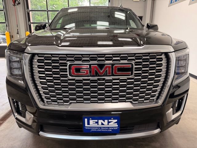 Used 2024 GMC Yukon Denali w/ Max Trailering Package AWD/4WD image 3