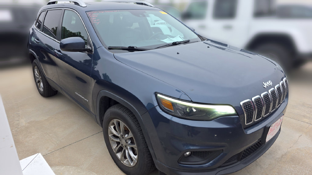 Used 2020 Jeep Cherokee Latitude Lux w/ Comfort/Convenience Group AWD/4WD image 7