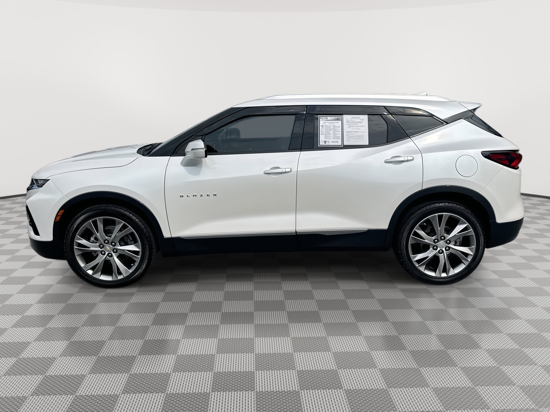 Certified 2022 Chevrolet Blazer Premier w/ Enhanced Convenience Package AWD/4WD image 5
