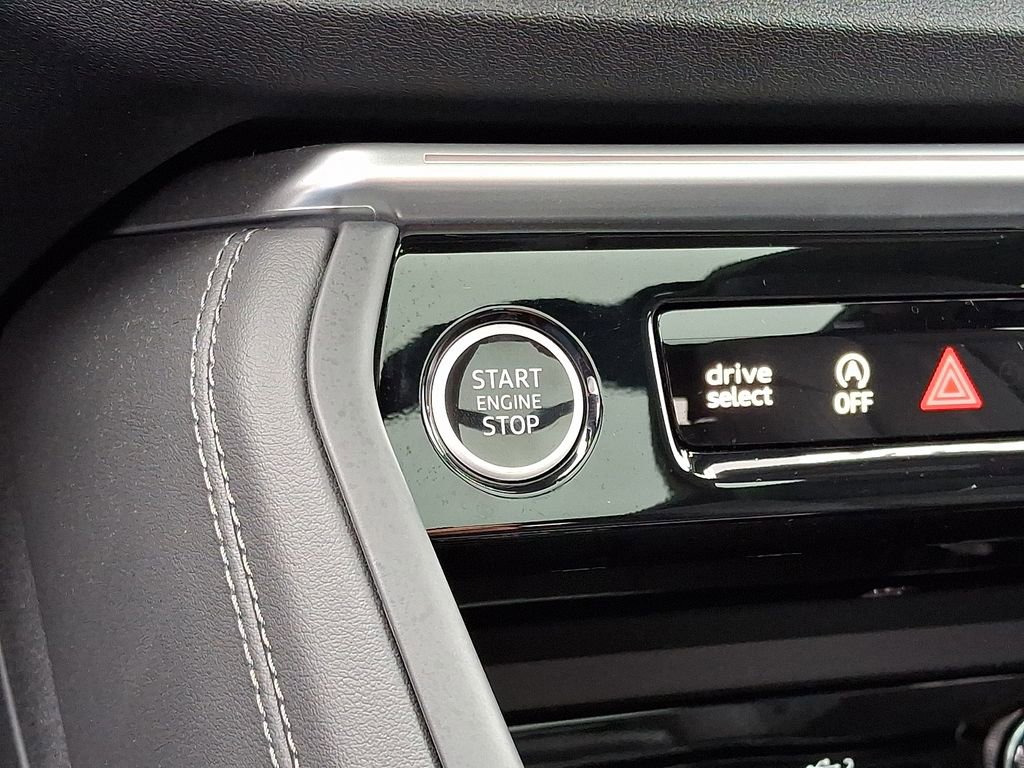 Used 2025 Audi Q5 Premium Plus w/ Premium Plus image 24